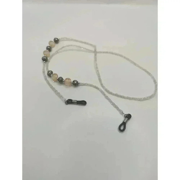 Stylish set of 3 beaded eyeglass chains/holders in various colors Like NEW - Picture 5 of 6